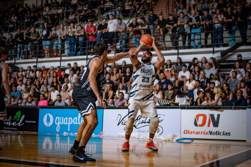 Con realidades distintas, Racing recibe a Estudiantes por la Federal